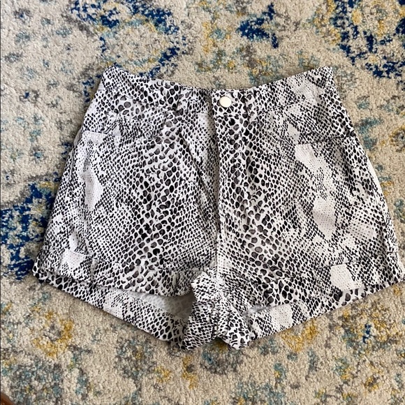 American Apparel Shorts - Picture 1 of 2